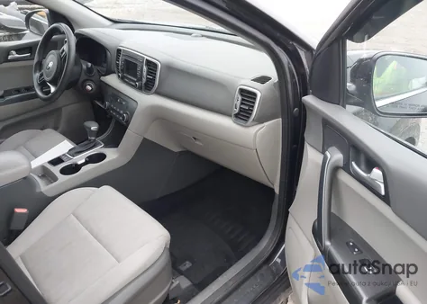 2017 Kia Sportage Lx z USA, uszkodzony, nr VIN KNDPMCACXH7154148